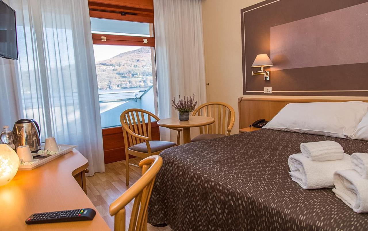 Hotel Chalet del Lago Avigliana Buitenkant foto