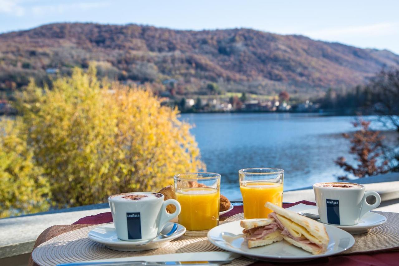 Hotel Chalet del Lago Avigliana Buitenkant foto