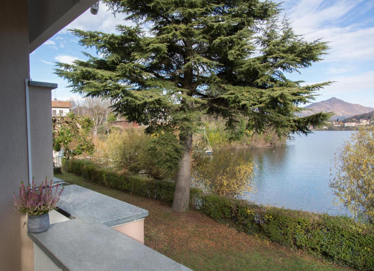 Hotel Chalet del Lago Avigliana Buitenkant foto