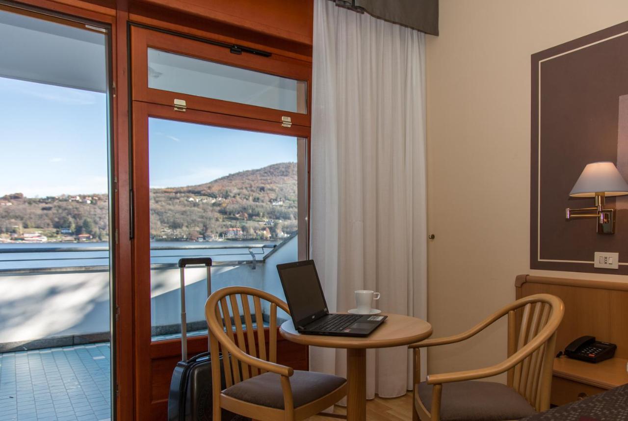 Hotel Chalet del Lago Avigliana Buitenkant foto